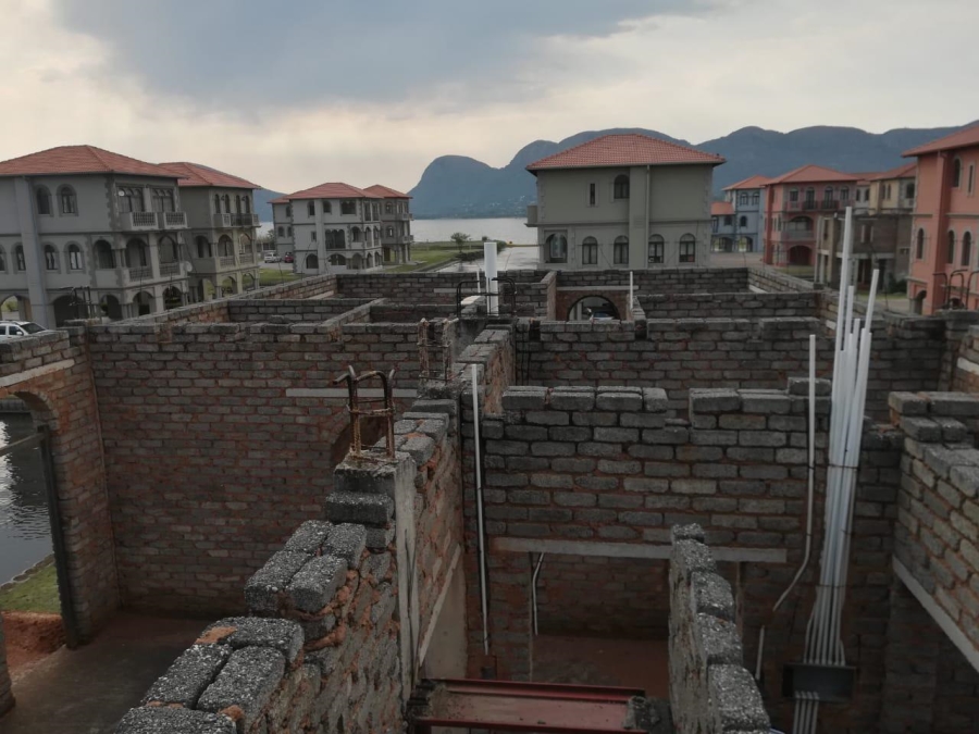 5 Bedroom Property for Sale in Ifafi North West